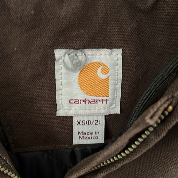 NWOT Women’s Carhartt Brown Jacket - Picture 3 of 3